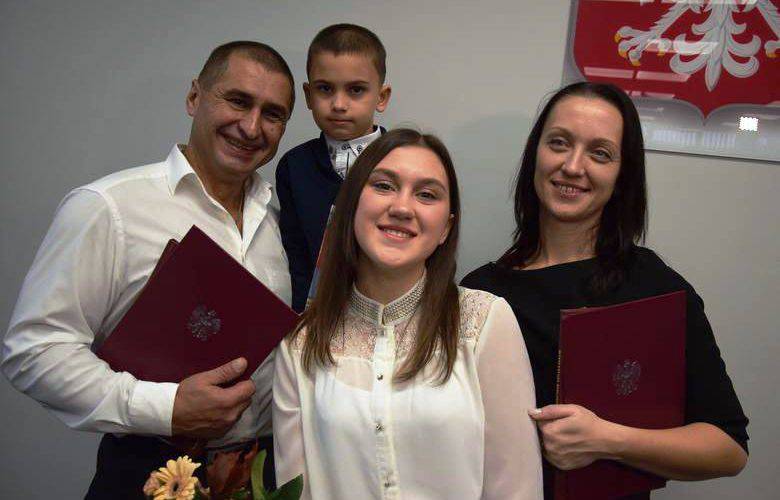 Українець Андрій Сироватський, який рятував людей в аварії біля Щеціна, став громадянином Польщі