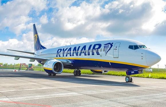 “Ryanair” відновлює авіарейси з і до Польщі: вже відома дата