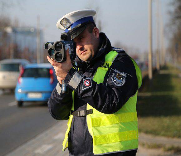 В Польщі хочуть в 10 разів збільшити штрафи за перевищення швидкості