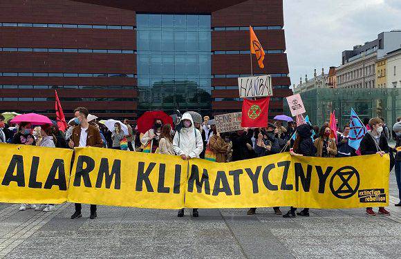 Сьогодні вулицями Вроцлава пройшов Молодіжний кліматичний страйк [+ФОТО]