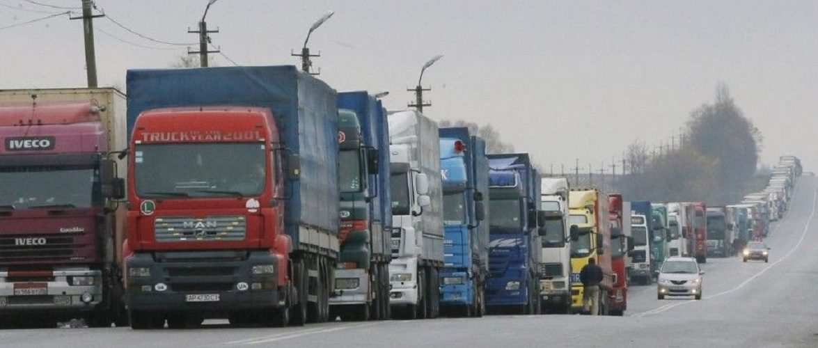Польща виділить Україні 5 тисяч додаткових дозволів на вантажні перевезення