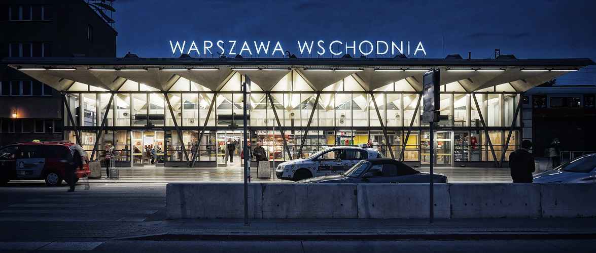 Неподалік вокзалу у Варшаві в рові знайшли мертвого українця