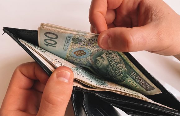 Який ліміт на зняття готівки в банкоматах польських банків? 