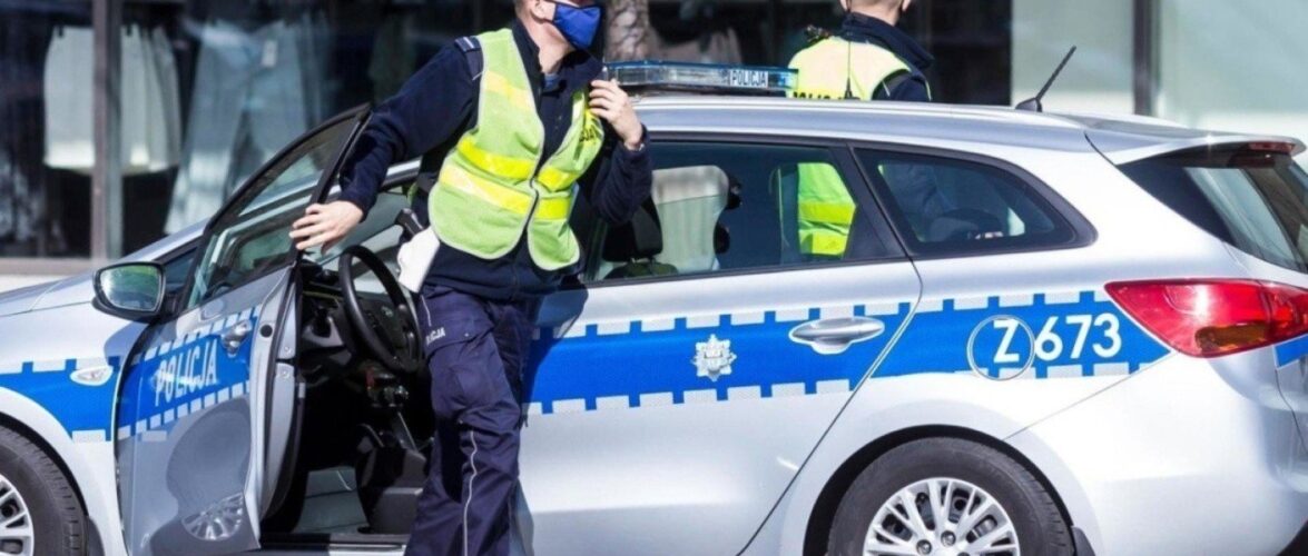 За три дні поліцейські в Польщі видали 5,7 тис. штрафів за відсутність маски