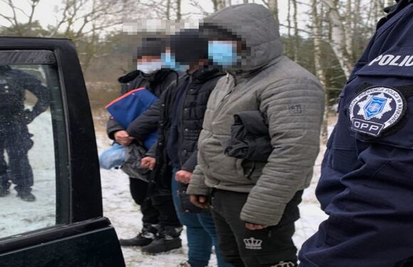 В Польщі затримали українця, який віз людей в багажнику