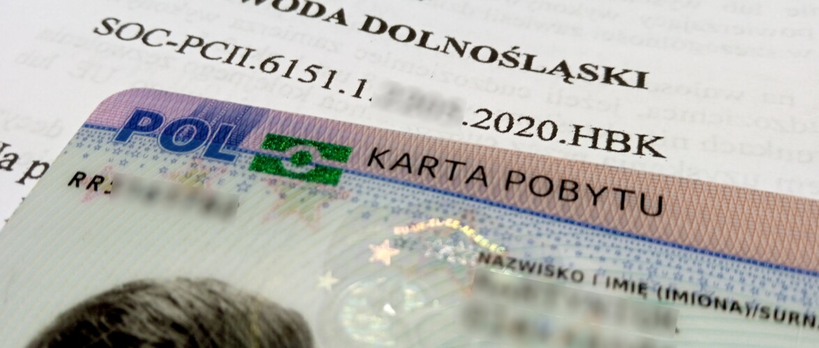 Що робити іноземцям в Польщі, що  заробляють менше «мінімалки» для отримання карти побиту