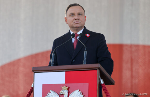 Президент Польщі закликав НАТО і ЄС ввести жорсткі санкції проти Росії