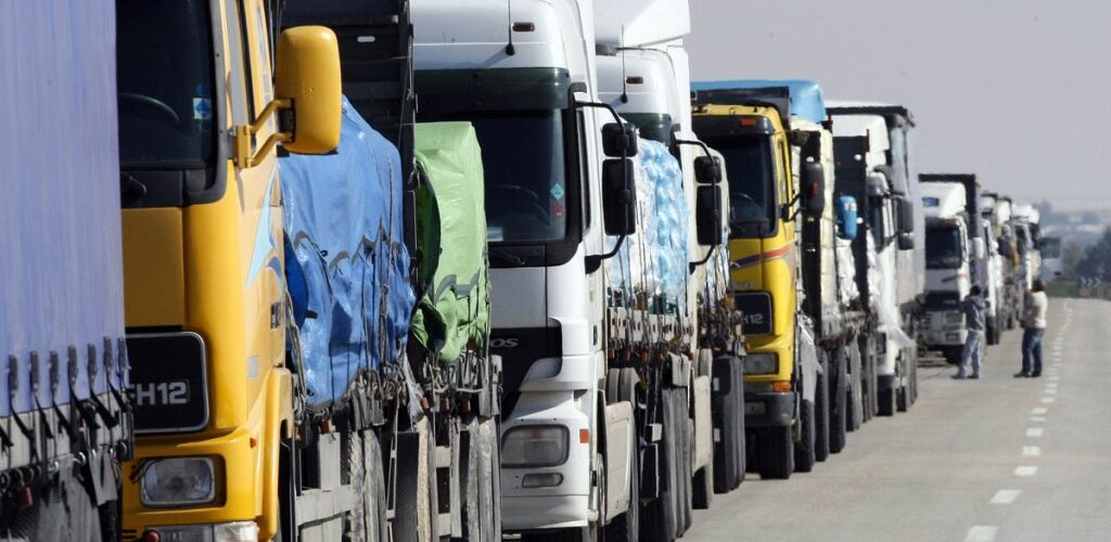 Протести на польському кордоні: страйкарі блокують проїзд російських та білоруських вантажівок