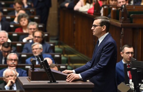 Прем’єр Польщі наголосив, що потрібні нові, ще потужніші санкції проти рф