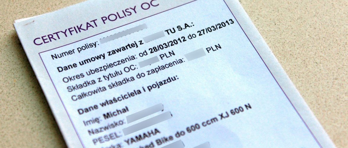 У Польщі значно зросте вартість страховки для певних категорій водіїв