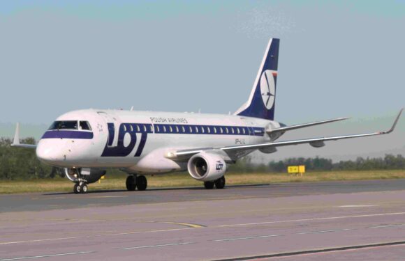 Борт компанії LOT здійснив аварійну посадку у Варшаві через технічні несправності 