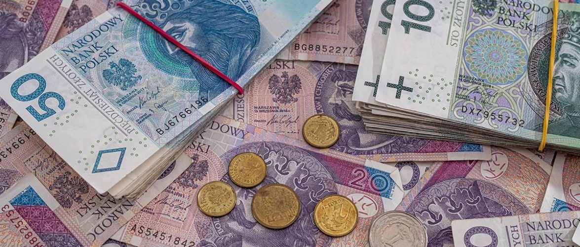 Уряд обіцяє підвищення: якою буде мінімальна зарплата в Польщі в 2023 році?