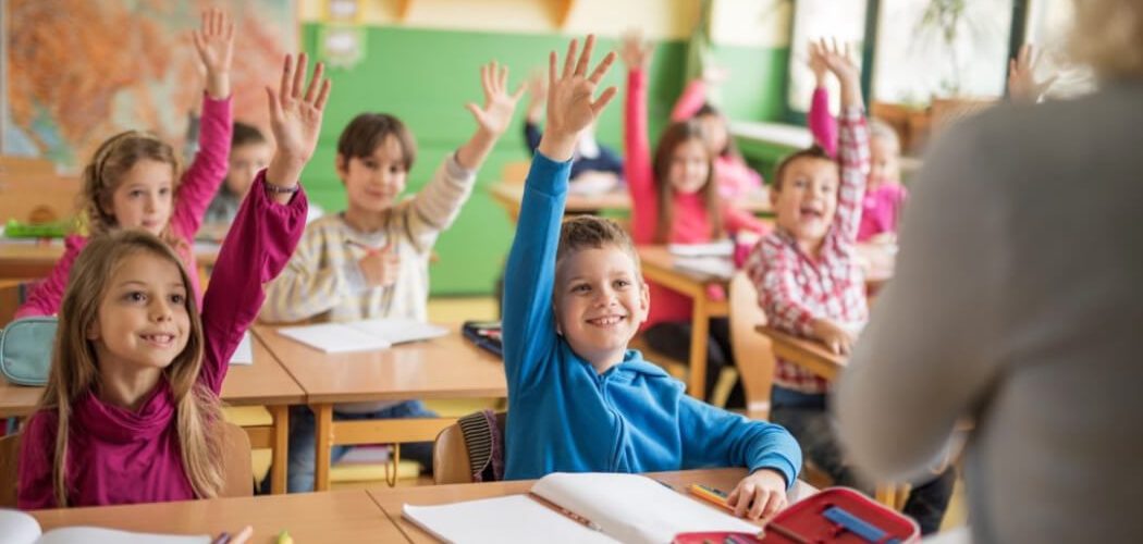 З 1 вересня до польських шкіл планують піти 400 тисяч українських учнів. Чи готова польська освіта?