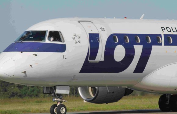 Пасажири авіакомпанії LOT повернулися до Варшави без багажу