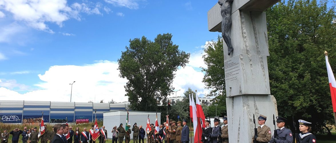 Сьогодні у Польщі вшановують пам’ять про жертв Волинської трагедії
