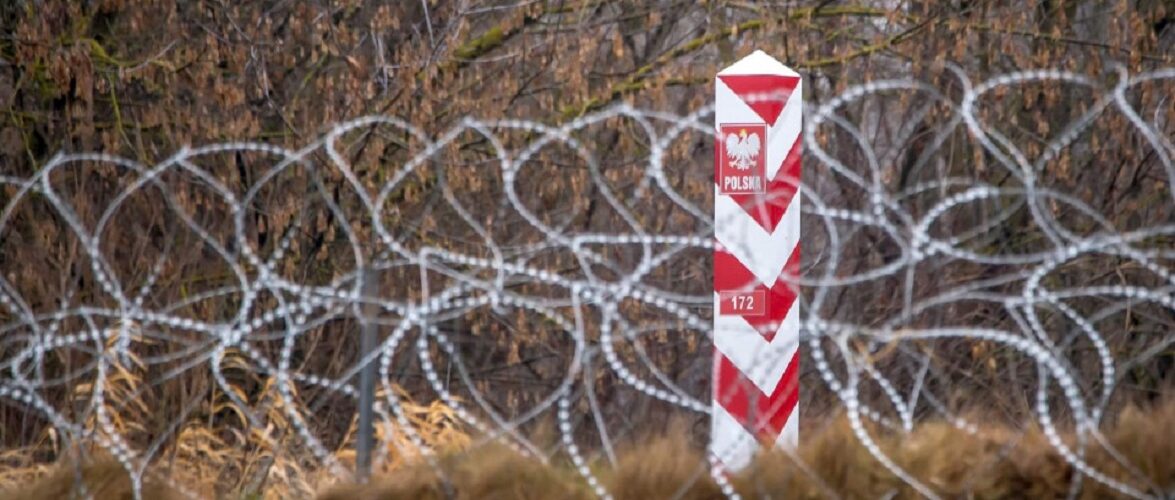 Польща вже збудувала 100 км плоту на кордоні з росією